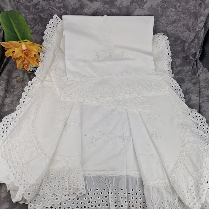 Juego de ropa de cama: algodón, Década de 1950, Richelieu, Monograma
