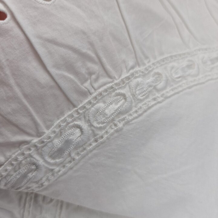 Juego de ropa de cama: algodón, Década de 1950, Richelieu, Monograma