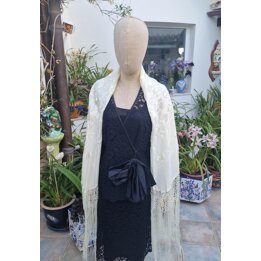 Hand Embroidered Natural Silk Manila Shawl Ivory Color 100x100 cm