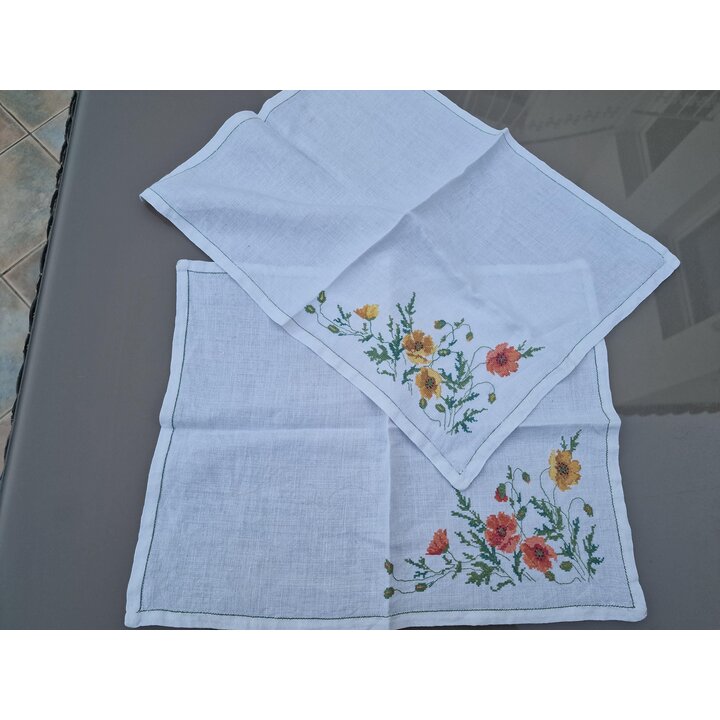 Serviettes en Lin avec Broderie Main Point de Croix Coquelicots, Sets de Table Vintage, Lot de 2, 45x33 cm