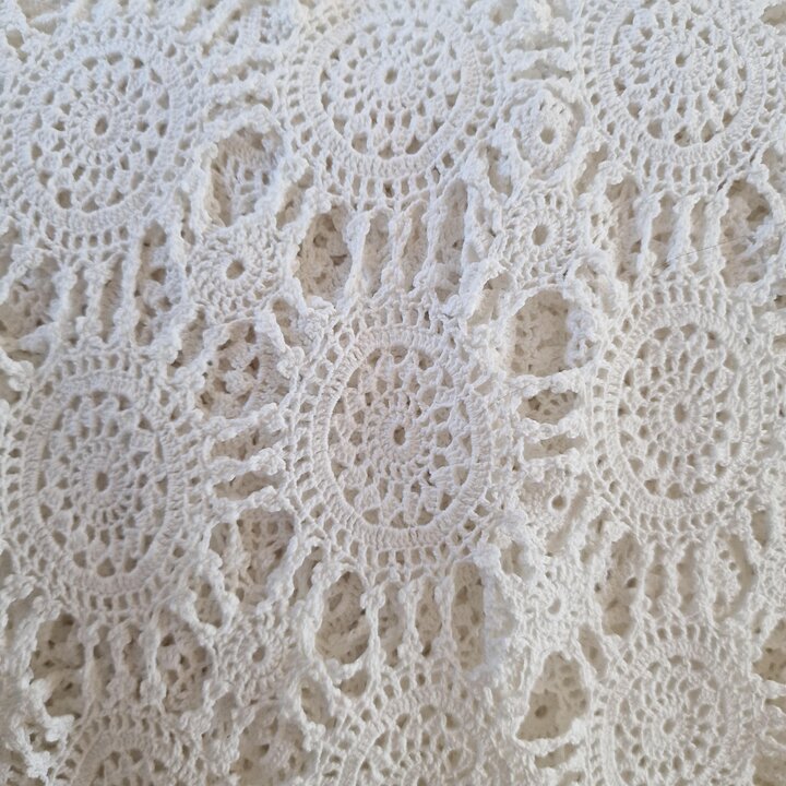 Immense Rideau au Crochet Vintage 280x270cm - Textile Coton Milieu XXe Siècle - Fond de Mariage Boho - Panneau en Dentelle