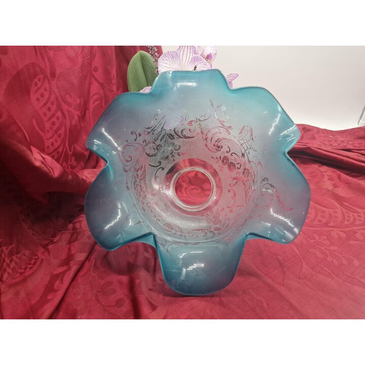 Lampenschirm Glas Blau Mattiert mit Wellenrand Säuregeätzt Blumenmuster Glasglocke für Petroleumlampe Wandlampe Hängelampe