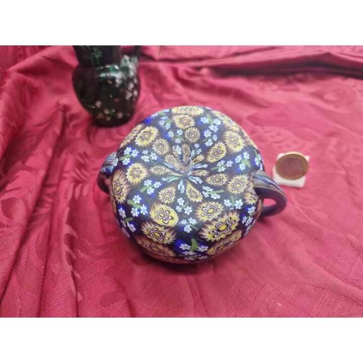 Murano Millefiori Schaal, Antieke Fratelli Toso Schaal met Twee Handvatten, Gesatineerd Murrine Glas, Collectie Decoratie