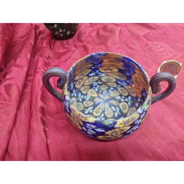 Murano Millefiori Schaal, Antieke Fratelli Toso Schaal met Twee Handvatten, Gesatineerd Murrine Glas, Collectie Decoratie
