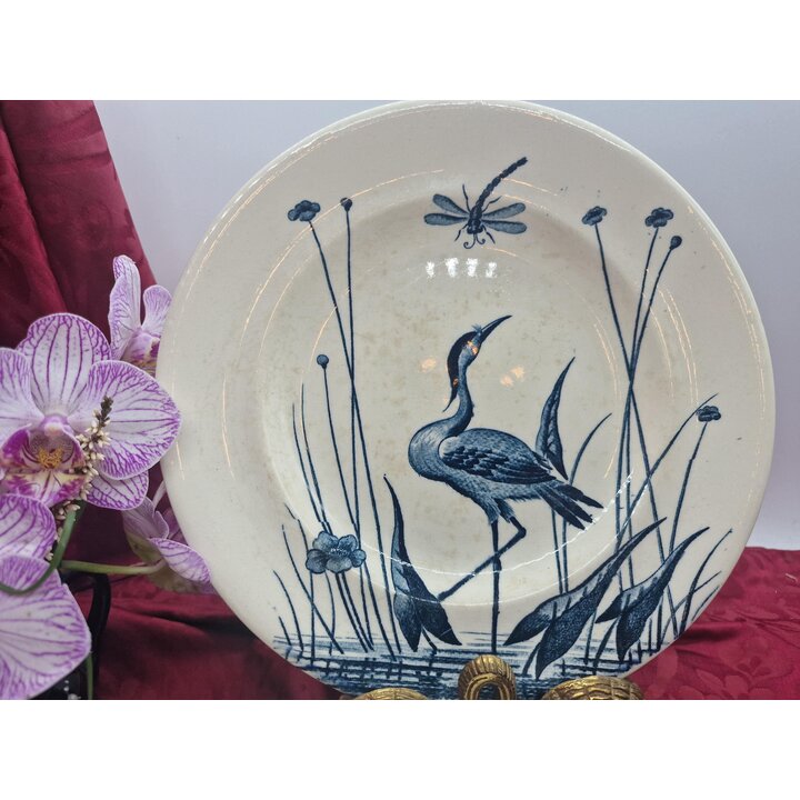 Set di 6 piatti piani, ceramica Longwy Japonais, stoviglie francesi decoro uccelli blu, piatti d epoca 23 cm, circa 1900