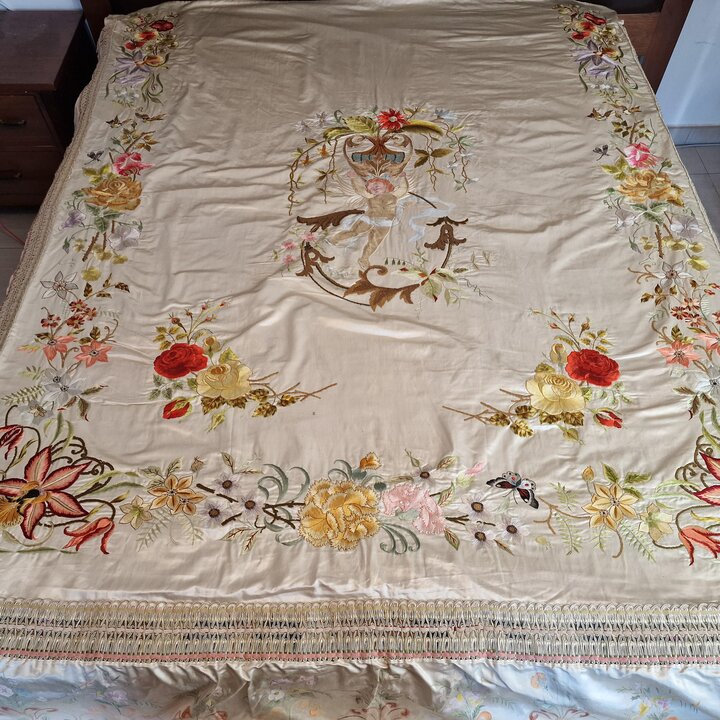 Antique French Silk Bedspread 1900s Hand Embroidered Cherub Putti Flower Garland Silk Damask Scalloped Edge Trousseau Victorian 
