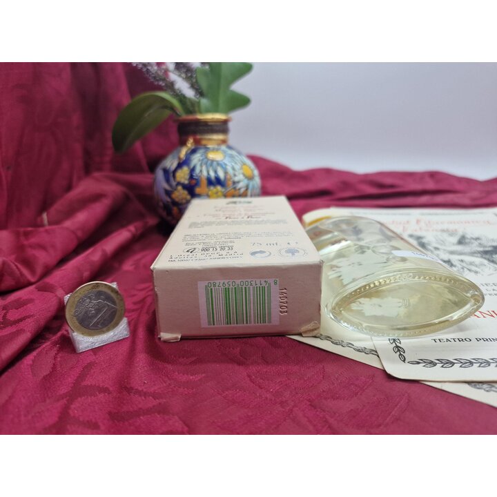 Perfumy Vintage Eau Jeune Fleur a Fleur Eau de Toilette Spray 75 ml, Zapach LOreal Paris Lata 80 z Pudełkiem