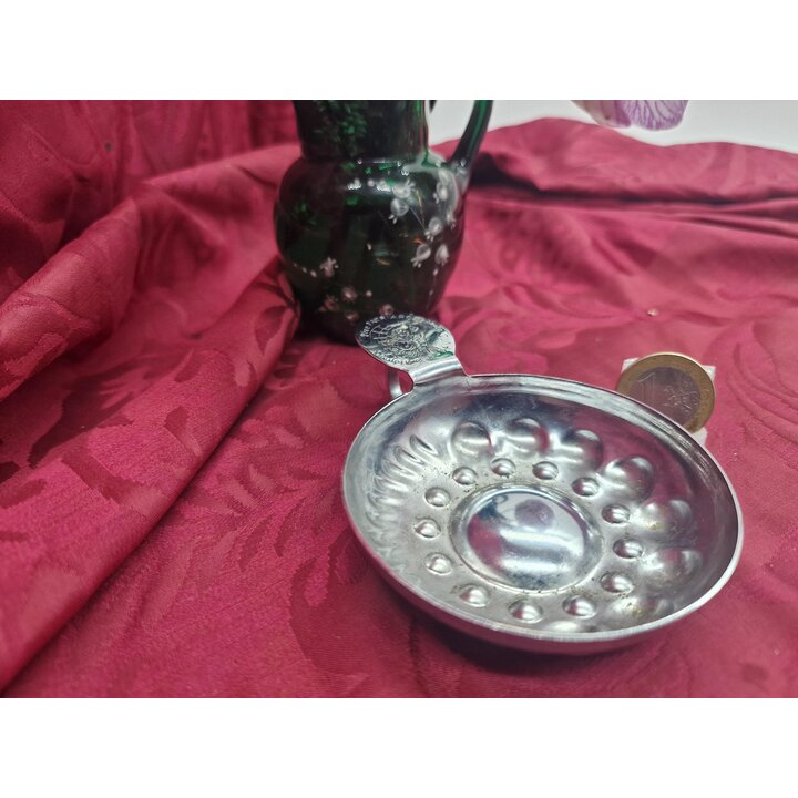 Tastevin Vintage Pere Patriarche Beaune Sculpture A David Tasse a Vin Metal Argente Sommelier