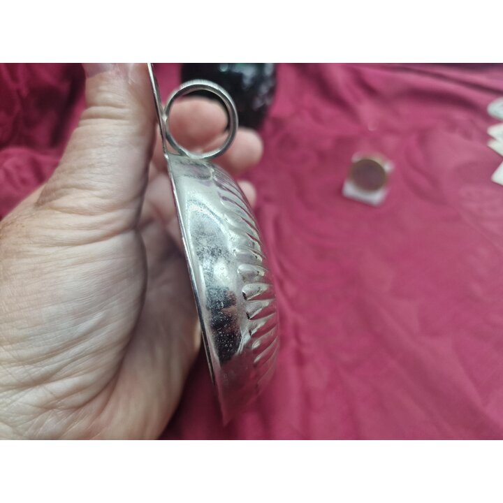 Tastevin Vintage de Metal Cupulada, Taza Catavinos Francesa de Sommelier con Reposapulgar y Anillo, Decoracion Bar Enologica