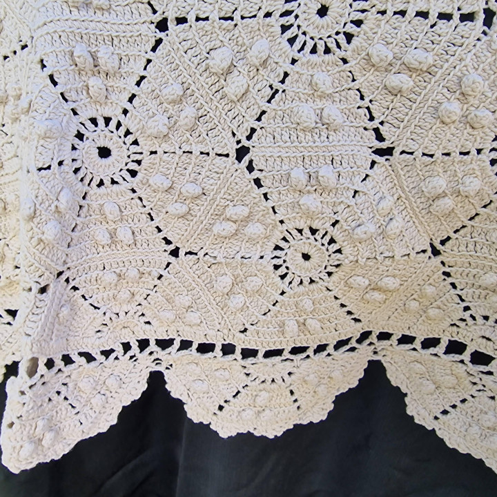 Vintage Handgehaakt Tafelkleed 140cm - Spanje jaren 50