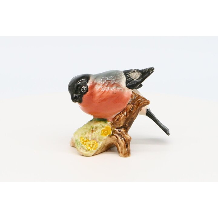 Statuina di porcellana Beswick Inghilterra 1042 Ciuffolotto, uccello in ceramica dipinto a mano, oggetto da collezione metà del 
