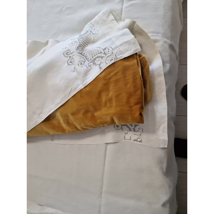 Conjunto de Ropa de Cama Siglo XIX - Lino Francés de Alta Gama