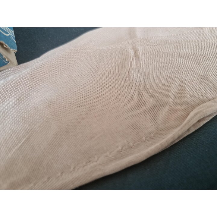 Bas Vintage Bas a Couture El Faro de Calella Années 1950 Viscose et Coton Beige Taille 9 NOS Sans Boite