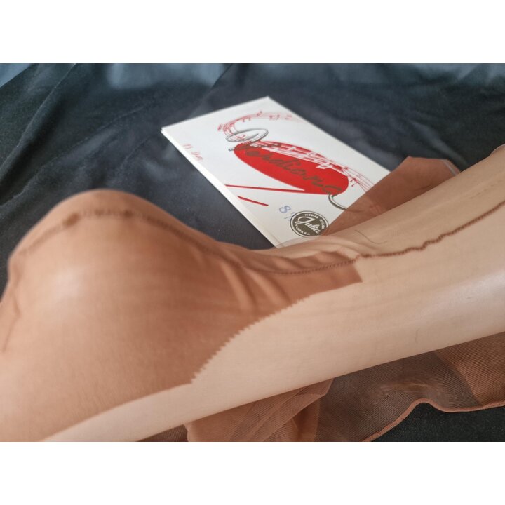Vintage Strümpfe mit Naht Verdiana 15 Denier DuPont Nylon, Klassische Spanische Nahtstrümpfe 1950er Ungetragen