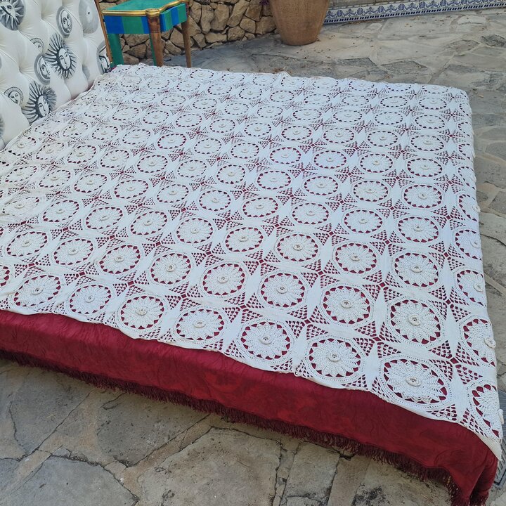 Gehäkelte Tagesdecke Bettüberwurf Spitze, Handarbeit Mercerisierte Baumwolle Medaillon Decke, Schwerer Vintage Stil, 180x220 cm