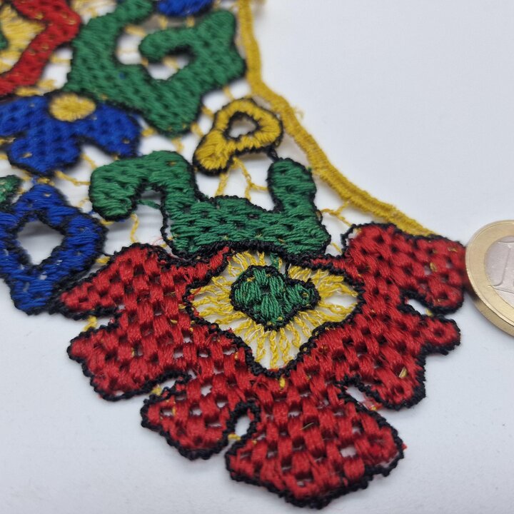 Vintage 1920s Handgemaakte Naaldkant Kraag - Folk Bloemenborduurwerk Afneembare Kraag - Kleurrijk Boho Accessoire
