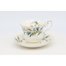 Royal Albert Brigadoon Sammeltasse mit Unterteller, Bone China Porzellan Schottische Distel, Vintage 1960er Montrose Teetasse