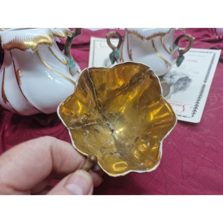 Servizio da Tè Antico in Porcellana, Set Tête à Tête 3 Pezzi per Restauro, Secolo XIX Stile Rococò Teiera Zuccheriera Tazza