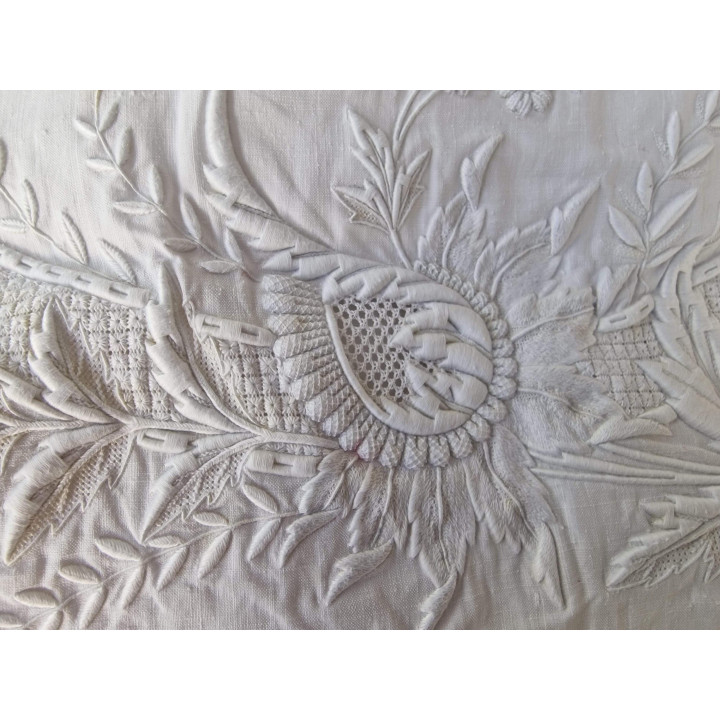 Set Letto Antico in Lino Francese 1910 Ricamato a Mano