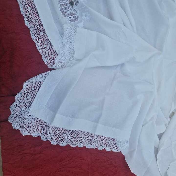 Antiek Linnen Laken Handgeborduurd Carolina Monogram Kanten Rand Bobbinkant Bruidsuitzet 220x280 cm Jaren 1910