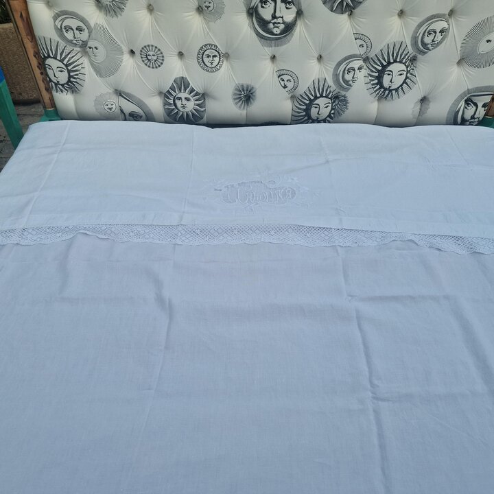 Antiek Linnen Laken Handgeborduurd Carolina Monogram Kanten Rand Bobbinkant Bruidsuitzet 220x280 cm Jaren 1910