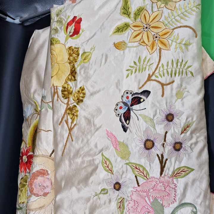 Antique French Silk Bedspread 1900s Hand Embroidered Cherub Putti Flower Garland Silk Damask Scalloped Edge Trousseau Victorian 