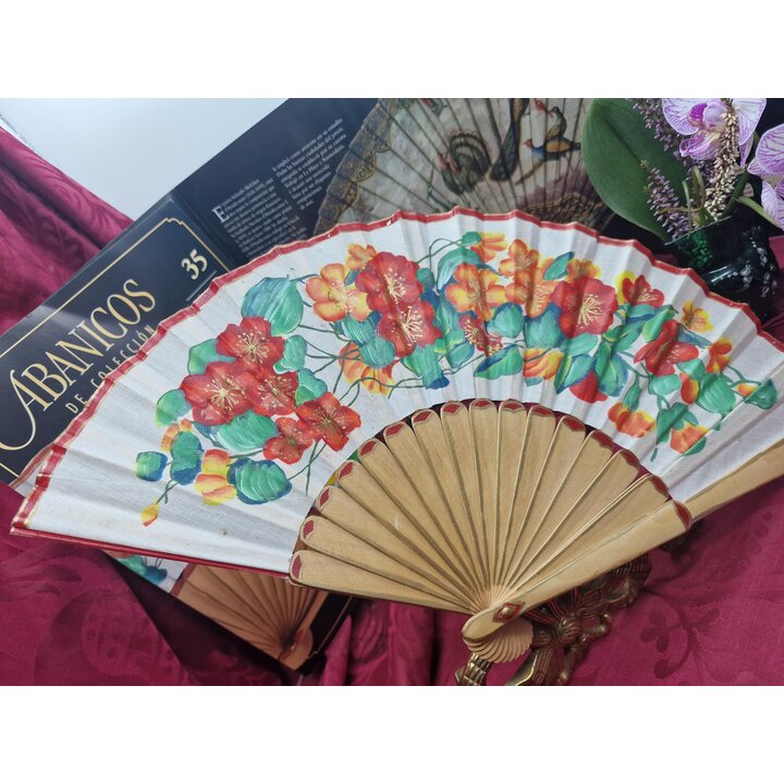 Vintage Waaier Mistinguett Nr 35 Planeta DeAgostini, Houten Stoffen Waaier met Tijdschrift Collectie