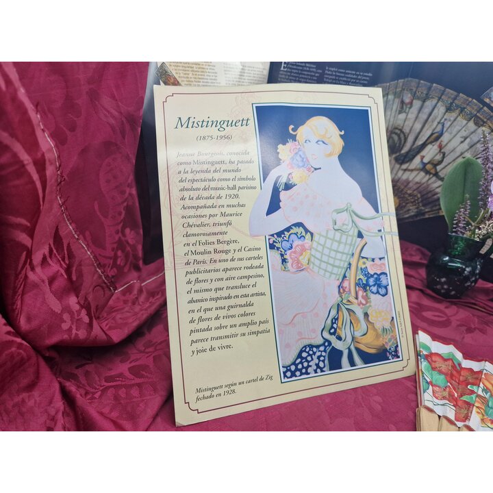 Vintage Hand Fan Mistinguett No 35 Planeta DeAgostini, Folding Wooden Floral Fan with Magazine Insert Set