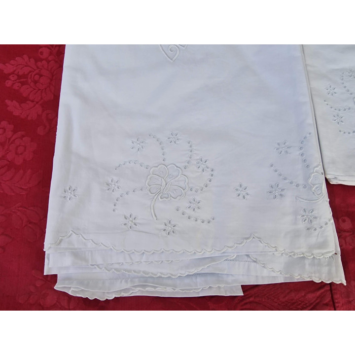 Antique French Bedding Set 1910s | Hand Embroidered