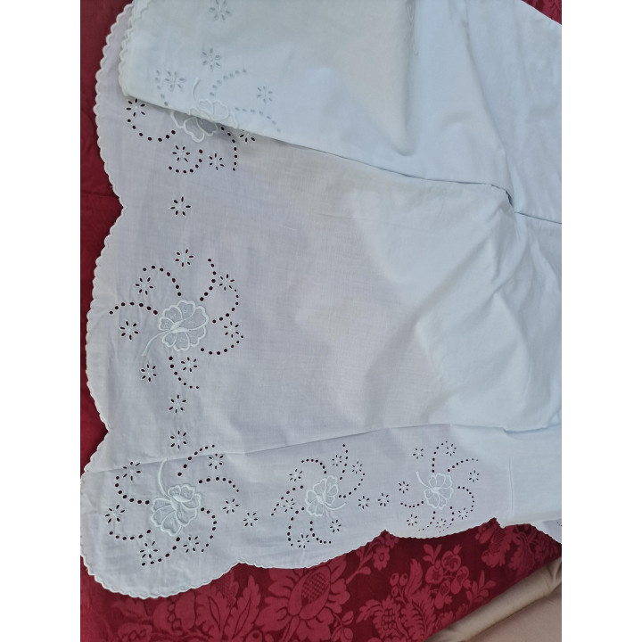 Juego de Cama Vintage Francés 1910 | Bordado a Mano