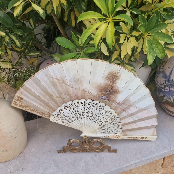 Antique Folding Fan F. Ucher, Hand Painted Silk with Courtly Scene and Landscape, Victorian Belle Époque, With Original Box
