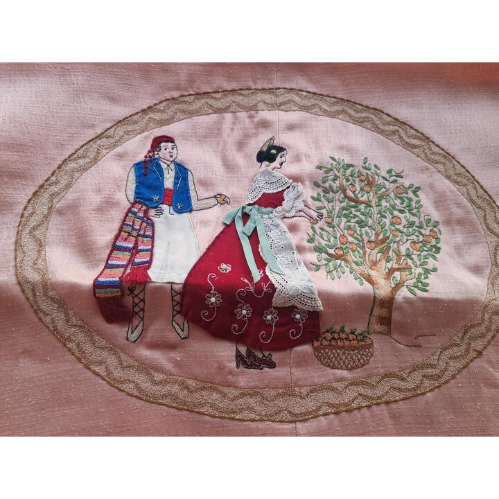 Panneau de Tissu Jupe Valencienne Régionale, Médaillon Appliqué Brodé 50x85 cm, Retrait pour Coussin Tableau