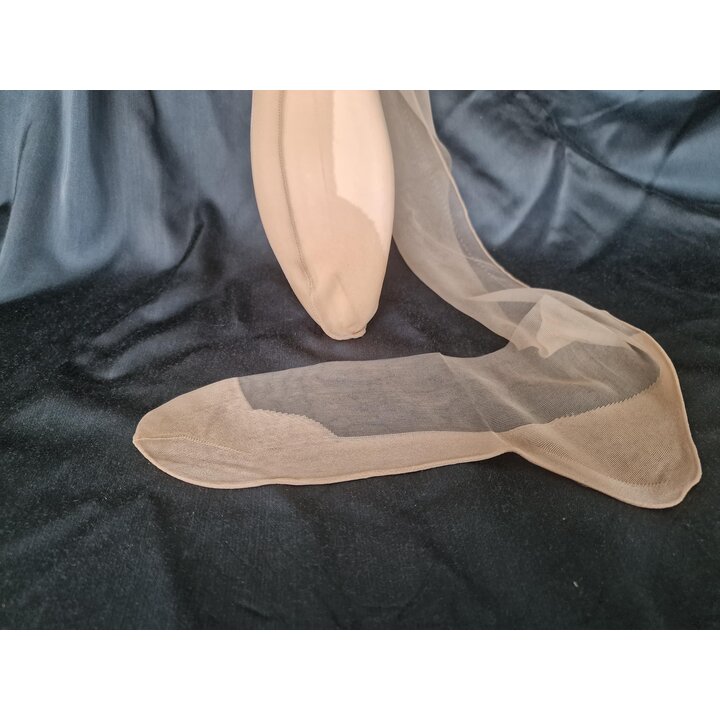 Ponczochy Vintage Nylon Duncan Lata 50 Szew Z Tylu DuPont 15 DEN GG 60 Rozmiar 9,5 Oryginalne