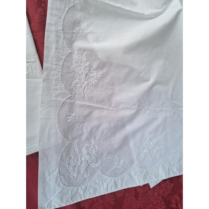 1910年製ヴィンテージ フランス寝具セット - 手刺繍コットン