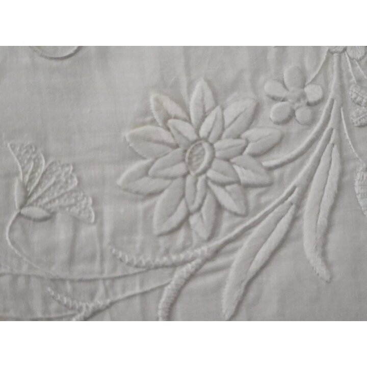 Antikes Besticktes Leinenpaneel, Mitgift Textilie, Aussteuer Stoff, Spanien, Handarbeit Weißstickerei, Name Consuelo, Vögel Schm
