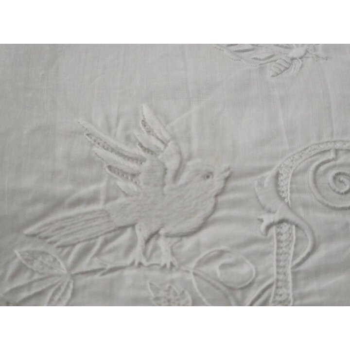 Antikes Besticktes Leinenpaneel, Mitgift Textilie, Aussteuer Stoff, Spanien, Handarbeit Weißstickerei, Name Consuelo, Vögel Schm