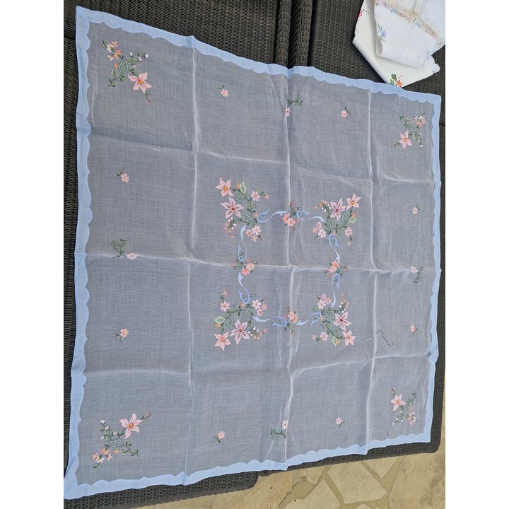 Nappe Vintage en Organza Brodé, 120x120 cm Carre de Table Bleu Transparent Motif Floral, Surtout de Table Broderie 1950