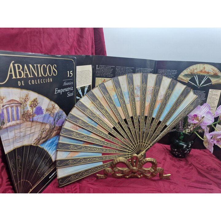 Hand Fan Empress Sissi Planeta DeAgostini Issue 15 Collectible Hand Fan and Fascicle Set