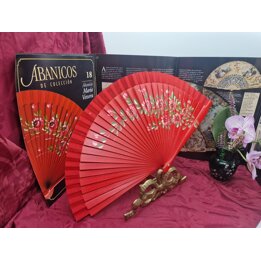 Hand Fan Planeta DeAgostini No 18 Maria Vetsera Collectible Folding Fan with Booklet 23 cm