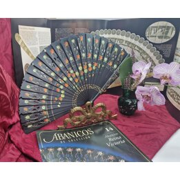 Eventail en Bois Dentelle, Planeta DeAgostini Abanicos de Coleccion 14 Reine Victoria, Set avec Magazine et Brochure 2003