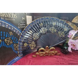 Hand Fan Catalina la Grande Planeta DeAgostini Issue 34, Dark Blue Gold Wood Fan with Booklet
