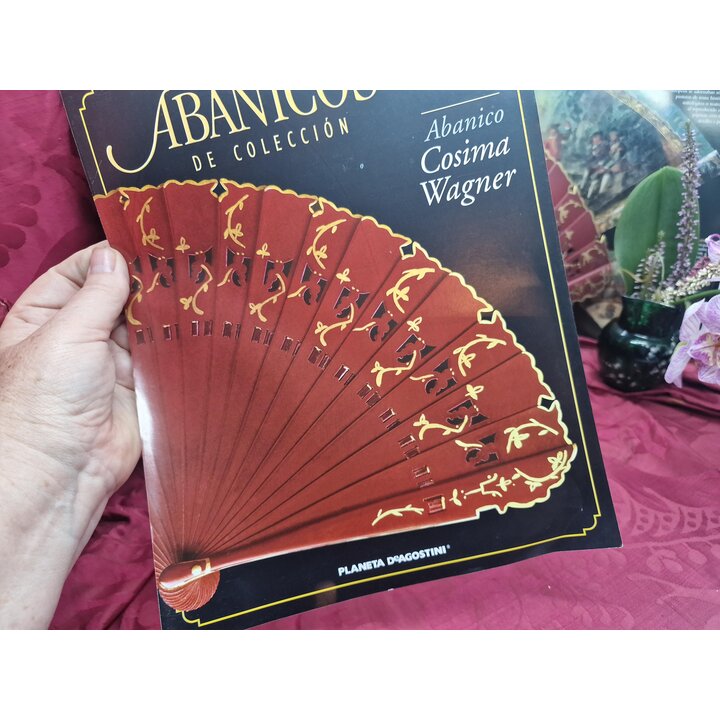 Leque de Colecao Cosima Wagner, Planeta DeAgostini No 23, Leque de Madeira Vermelho e Dourado
