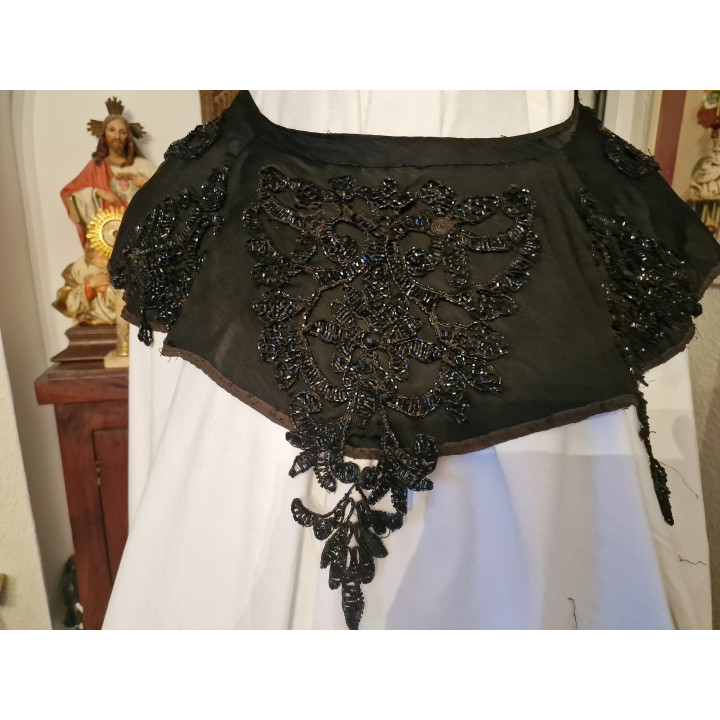 Cuello Pelerine Victoriano de Seda y Cuentas (S. XIX)