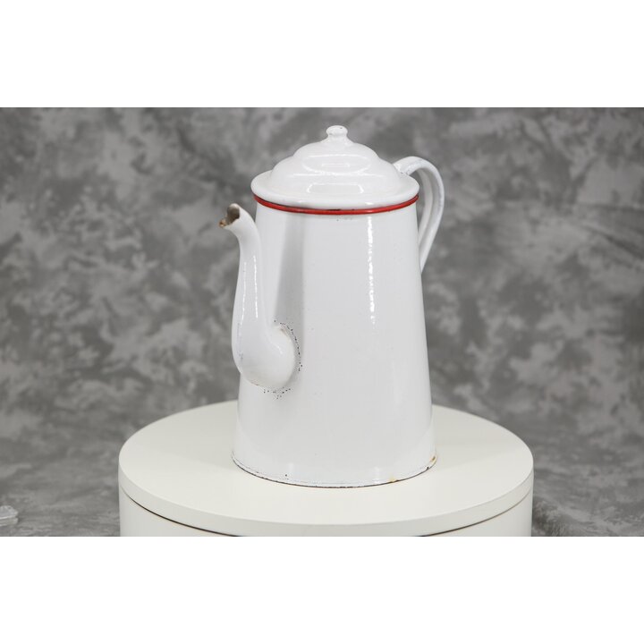 Cafeteira de Esmalte Vintage Branca com Borda Vermelha e Tampa, Jarro Esmaltado Rústico 2L, Decoração de Cozinha Brocante 25 cm