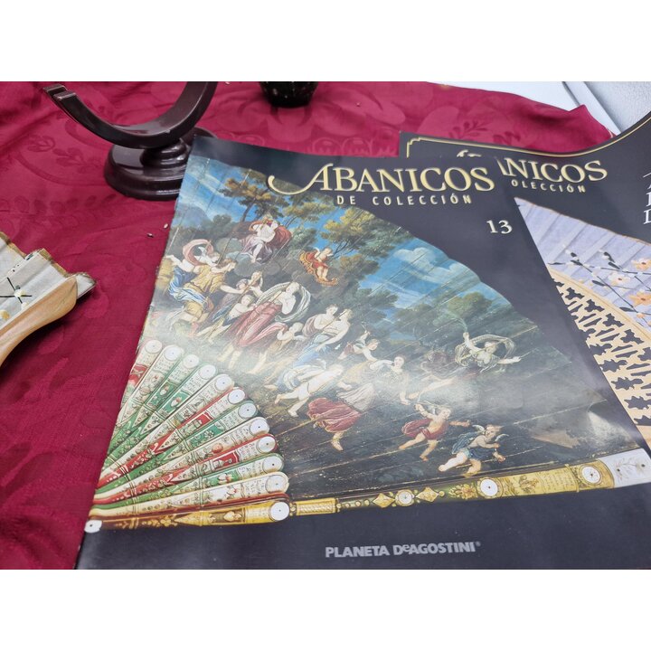 Hiszpanski Wachlarz Kolekcjonerski Wachlarz Planeta DeAgostini Nr 13 Isadora Duncan z Magazynem i Ulotka Vintage 2000s