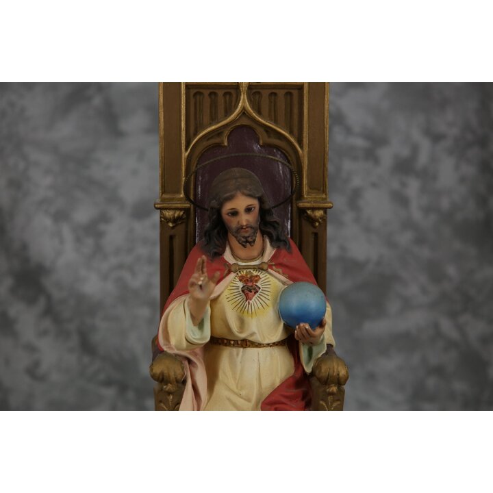 Antike Spanische Herz Jesu Christus Koenig Statue Olot Gips Glassaugen Polychrome Religioese Skulptur auf Thron