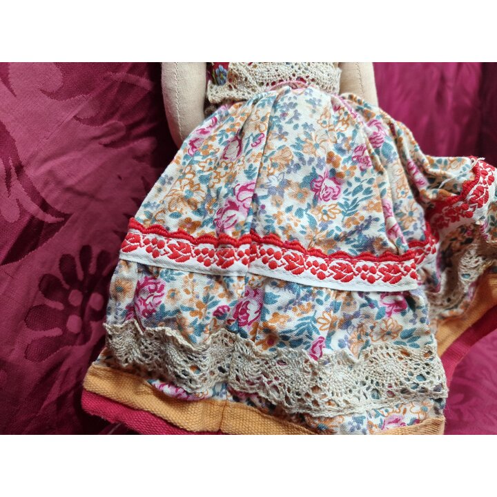 Poupée Vintage Folklorique Hongroise 32 cm Années 50, Tête en Composition Peinte à la Main Corps en Tissu Costume Matyó, Art Pop