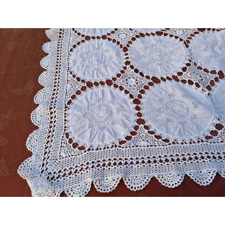 Tovaglia Vintage Anni '50 fatta a mano Uncinetto e Ricamo