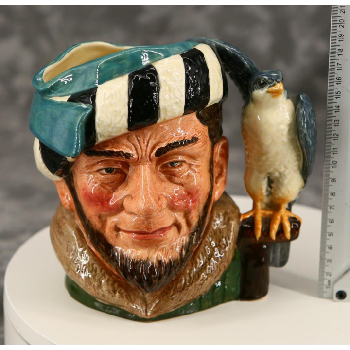 Jarra Royal Doulton "The Falconer" D6533 Grande