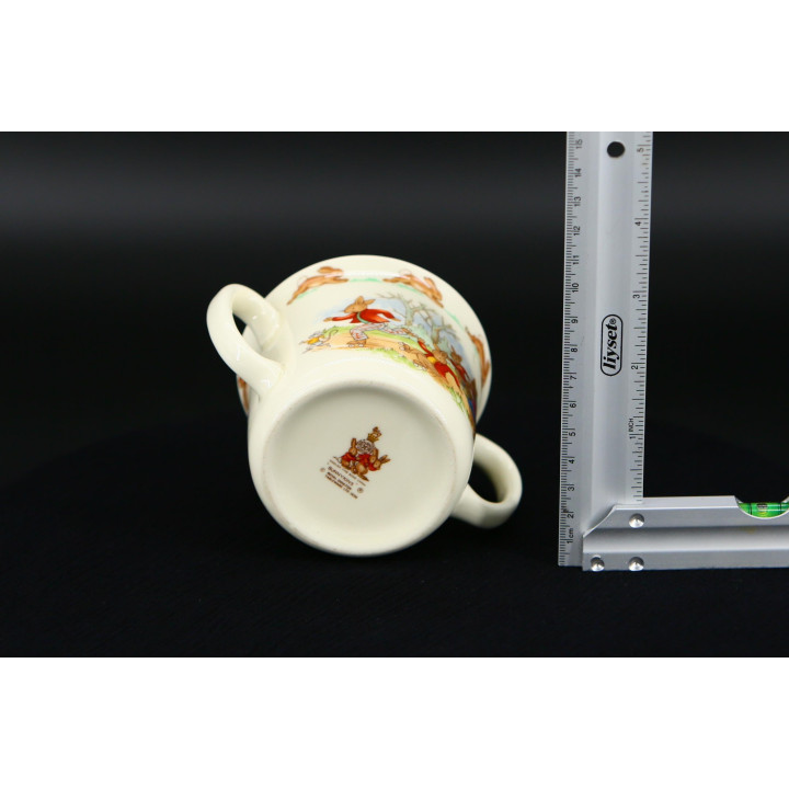 Taza Royal Doulton Bunnykins Príncipe Guillermo 1982